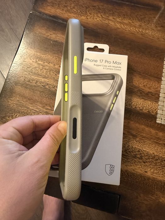 Husa beats iphone 17 pro max