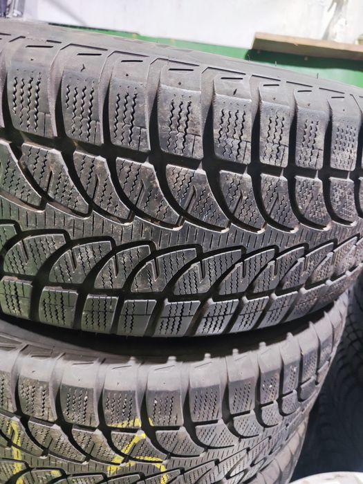4 бр 235/60/18 Bridgestone