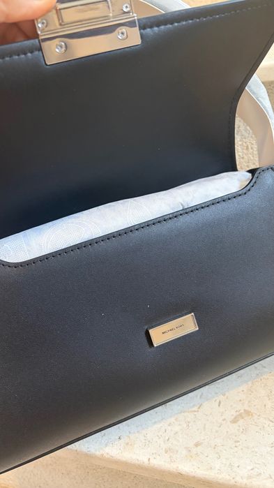Michel Kors Ludlow Medium Leather Shoulder Bag