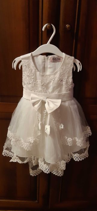 Rochite si palton botez