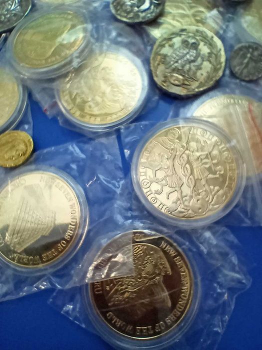 Голям Лот позлатени, колекционерски монети и реплики на Римски монети