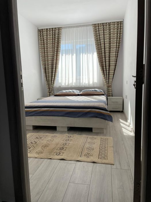 Apartament de închiriat bulevardul Decebal lângă Vivo Mall