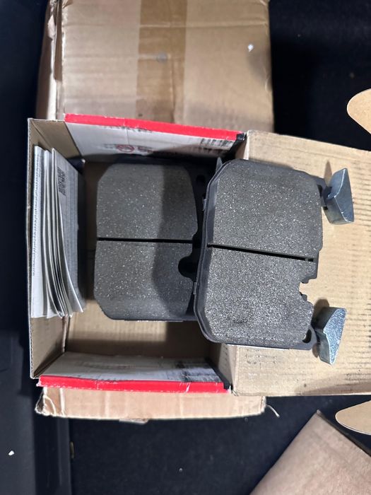 Placute frana fata Brembo p06096 pentru BMW