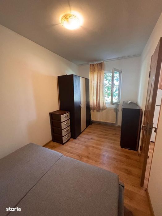 cv 90 Zona Vivo, Chirie apartament 2 camere, parter
