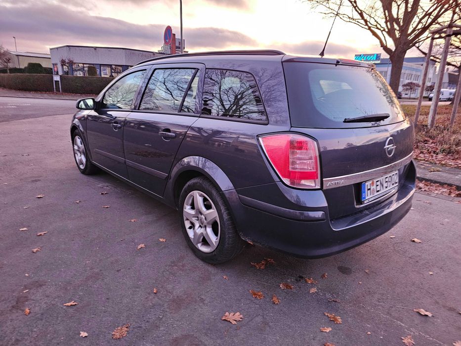 Опел Астра 1.4 климатик