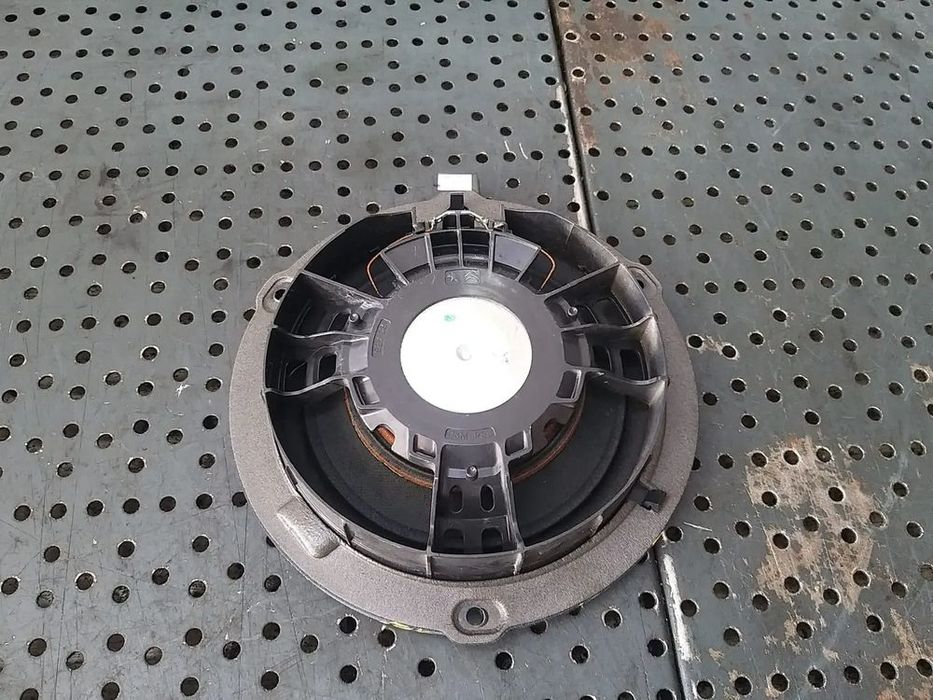 Boxa audio stanga spate peugeot 3008 2 980607108000