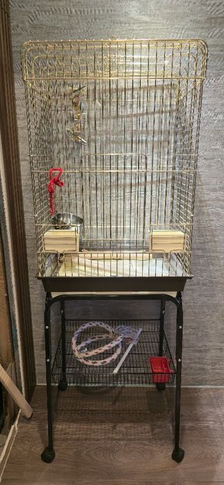 Клетка для большого попугая