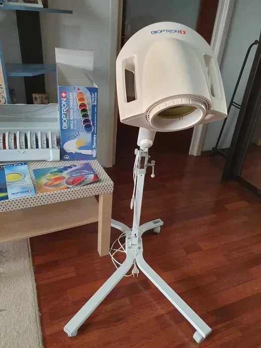 Cel mai performant suport metalic de podea pe rotile pt bioptron pro.1