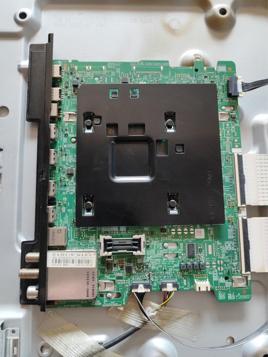 Main board BN94-14136D от TV SAMSUNG QE43Q60RAT