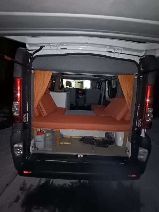 Renault Trafic 2.0 dci camper acoperis rabatabil