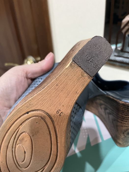 Сабо из натуральной кожи