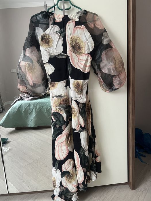 Платье Setre 36 размер, одевала пару раз