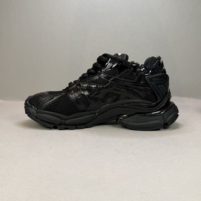 Balenciaga Runner "Triple Black"! НОВИ!