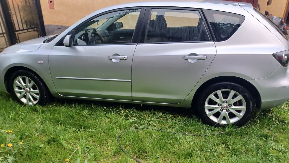 Mașină Mazda 3 ,an 2008