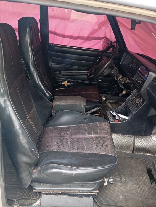 2107 сотилади 2000 йил