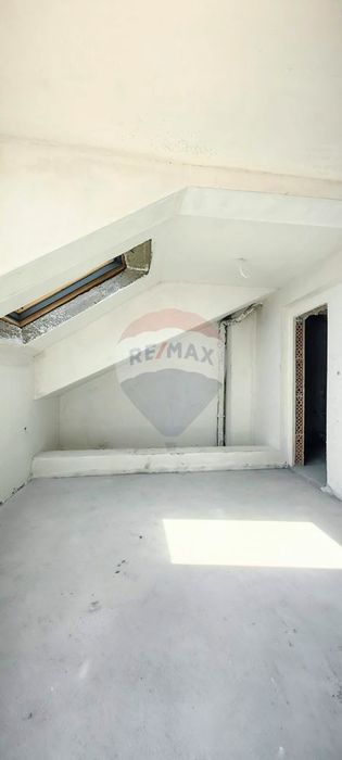 Мезонет за продажба, кв.Погреби