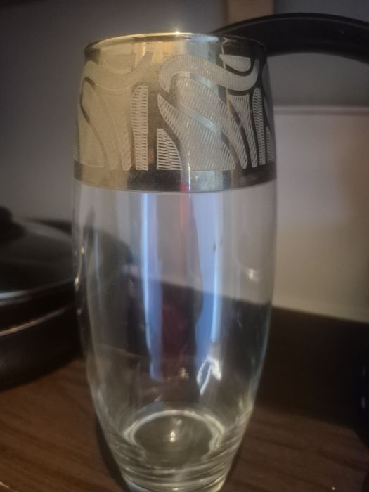 Отдам за 2 литра масло подсолнечное