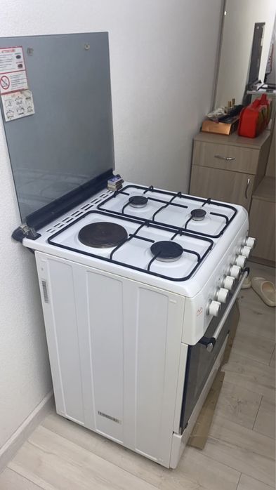 Продоется газовая плита