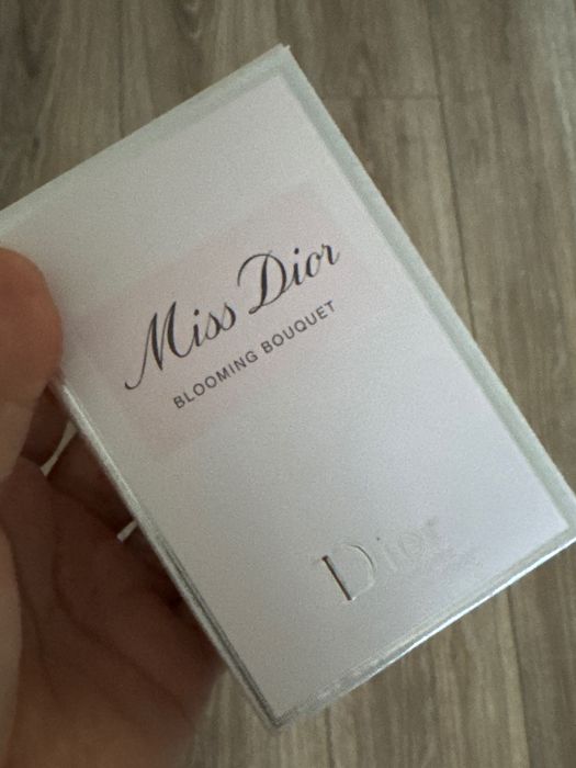 Miss Dior blooming bouquet 100 мл
