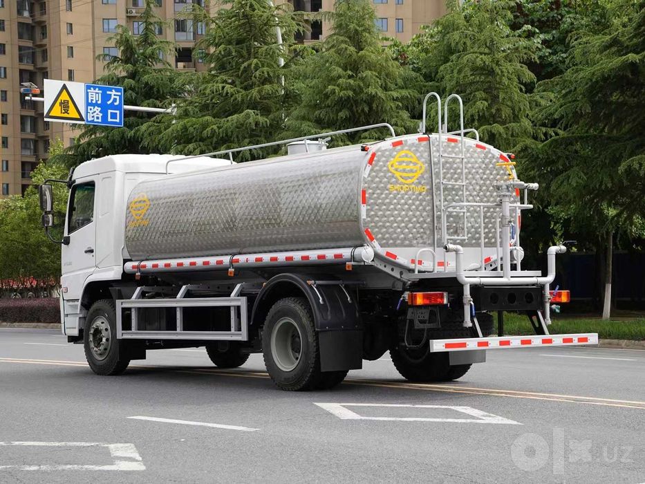 SHACMAN водовоз 15 куб.м vodovoz  govnovoz assenizator  howo  isuzu