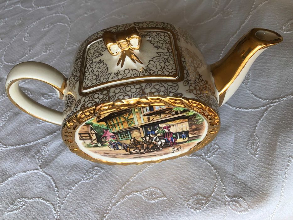 Уникален английски порцеланов чайник Sadler (1937-1947г.), рядкост, музеен клас, много запазен