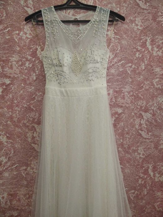 Платье длинное гипюр+сетка