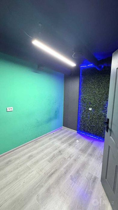 Аренда НЕЖИЛОЙ. Торговый центр  8 комнат 250м2