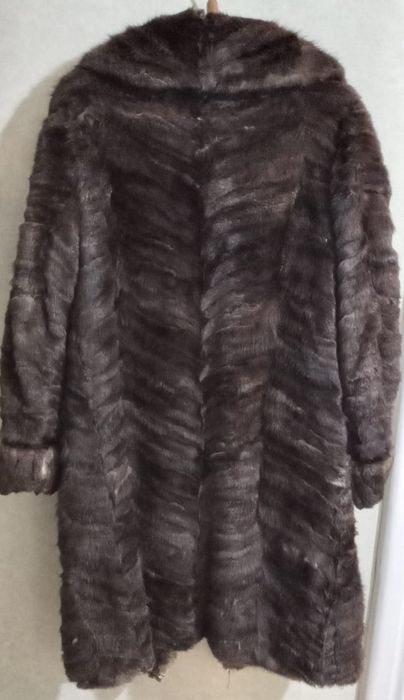 Продам шубы из норки б/у
