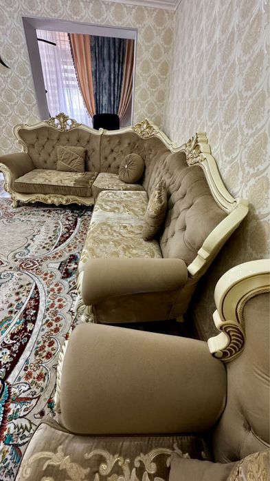 Углавой диван кровать