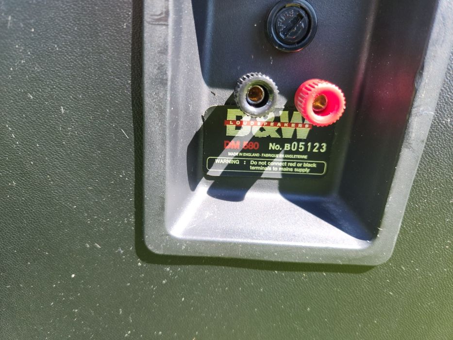 Boxe Bowers & Wilkins DM 580