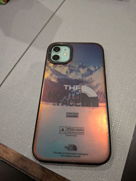 Iphone  11  отличен