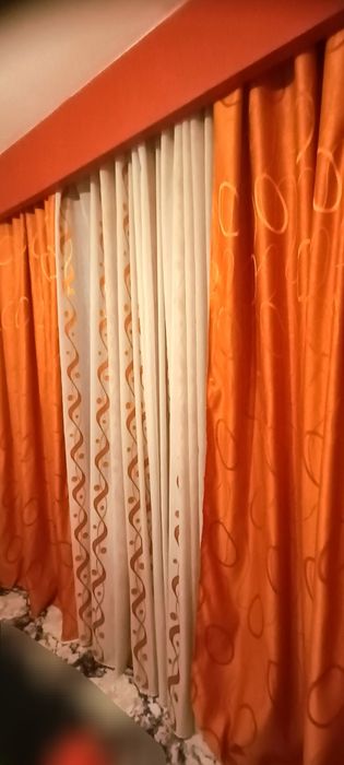 Set 2 draperii 2.50 x2.43 m cu perdea