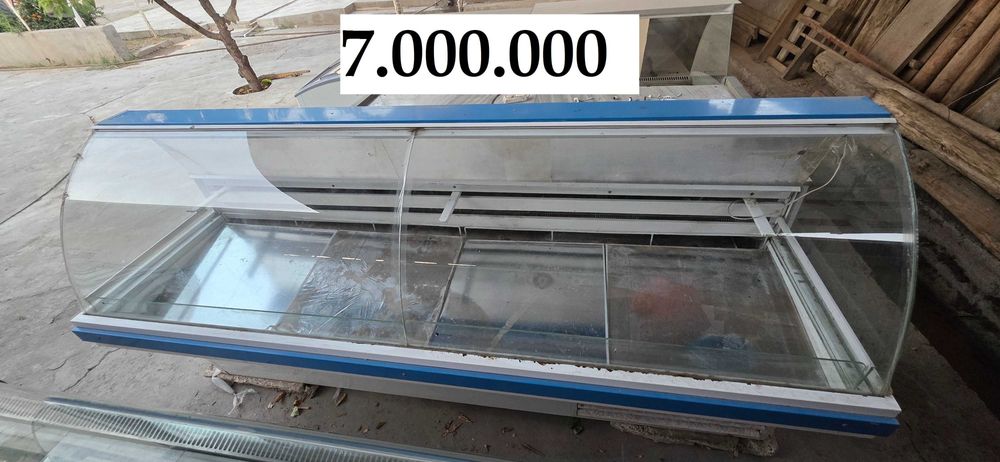 AZN Витрина холодильниклар 3 дона