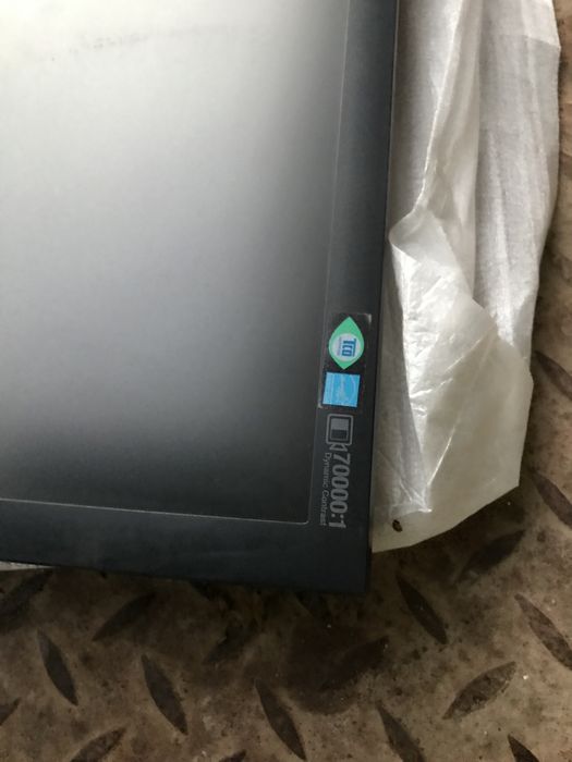 Monitor LCD SH Samsung E2220 21,5”