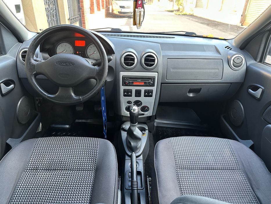 Dacia Logan Prestige 1.5 diesel 86cp 140.000km 2008 consum foarte mic