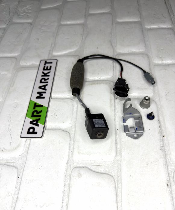 Задна камера AUDI A8 D4 4H 8K0980551B