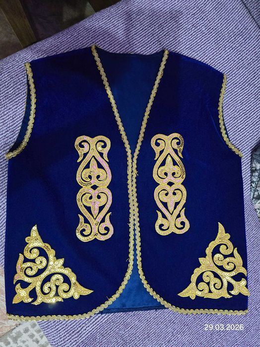 Национальная жилетка