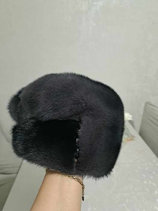 Продам норкову шапку 30000тг