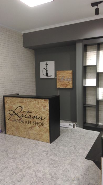 Ресепшены, стойки под заказ.