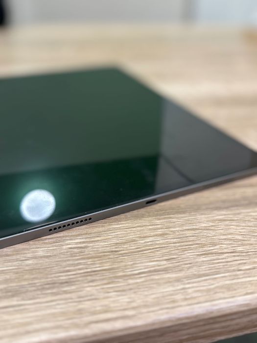 Ipad pro 2022 6th generation 256 (wifi) 12,9