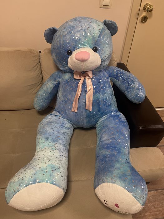 Големи плюшени играчки