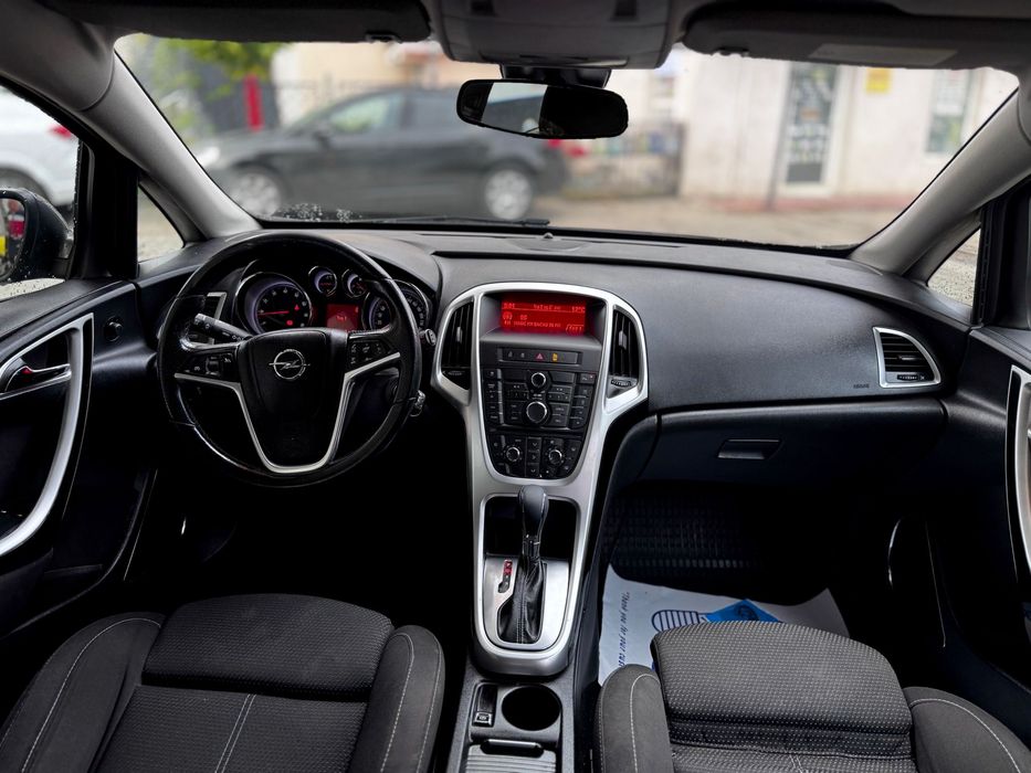 OPEL ASTRA J 1.6 benzina automata euro5