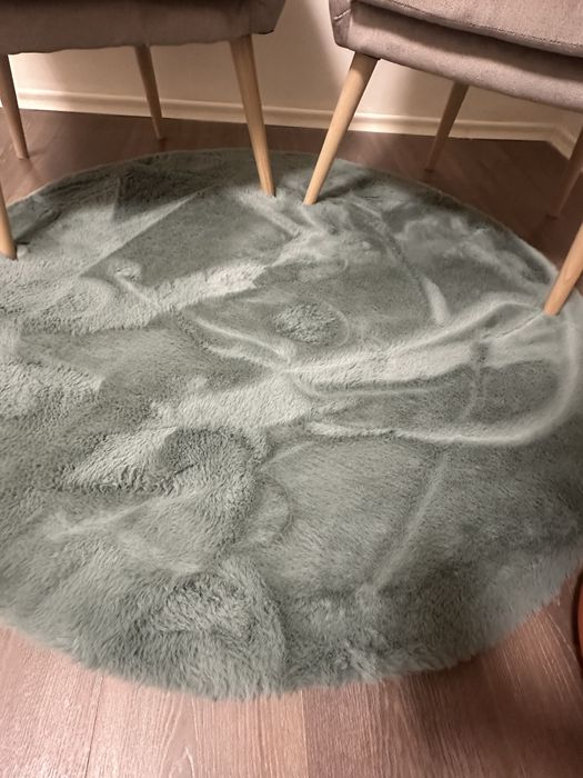 Чисто нови меки килимчета 2 броя