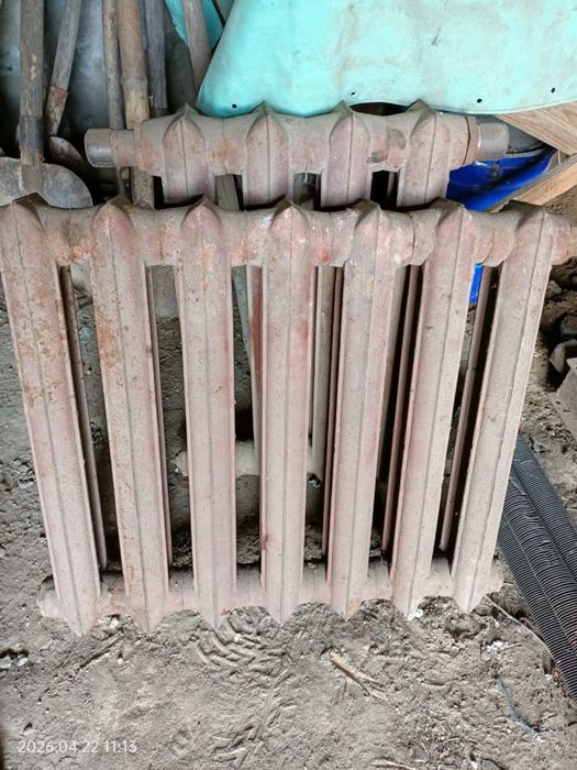 Радиаторы и батареи для отопления продам