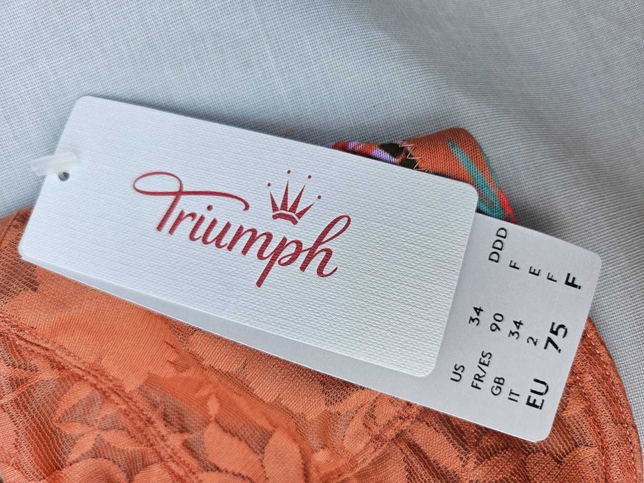 Triumph 75D-E нов сутиен