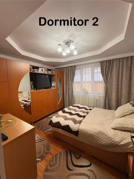 Vand apartament cu 3 camere etaj3/4