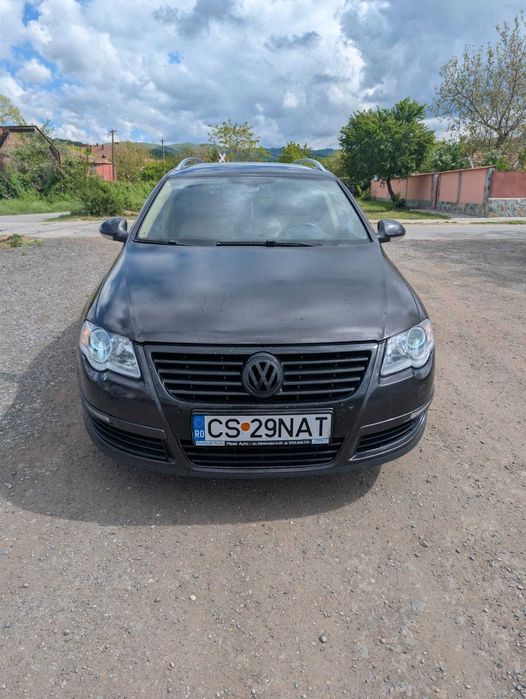 Vând Volkswagen passat