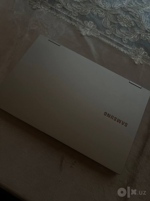 Samsung Galaxy Book 2 in 1 (transformer)sotilda