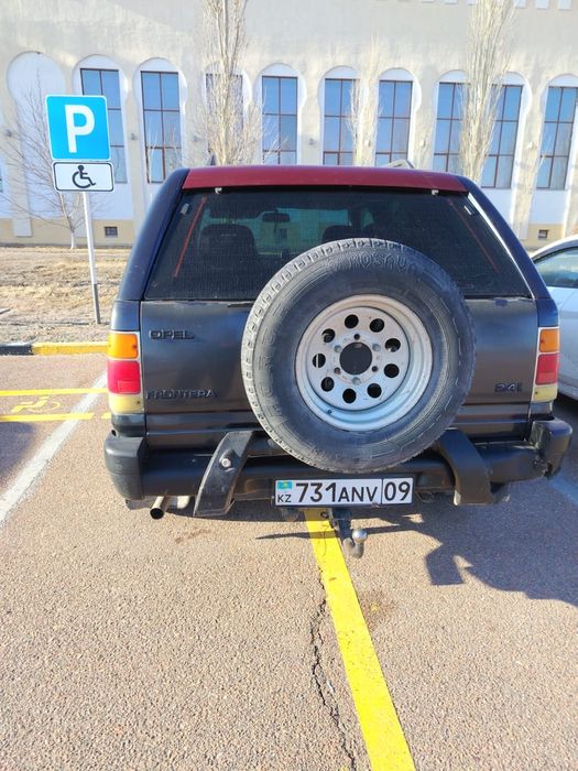 Опель Фронтера А 1994 года!