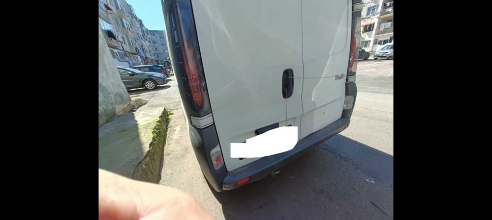 RENAULT Trafic